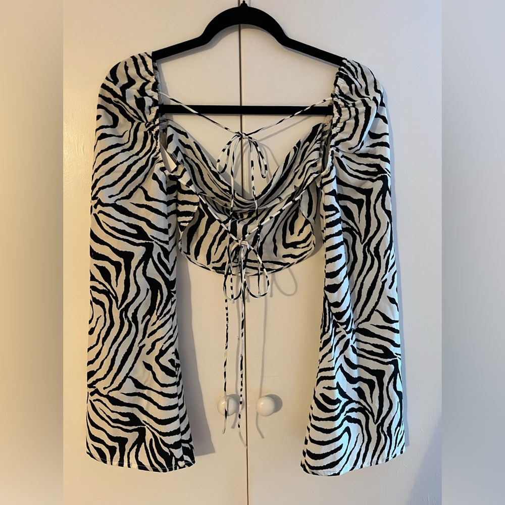 Zebra crop top